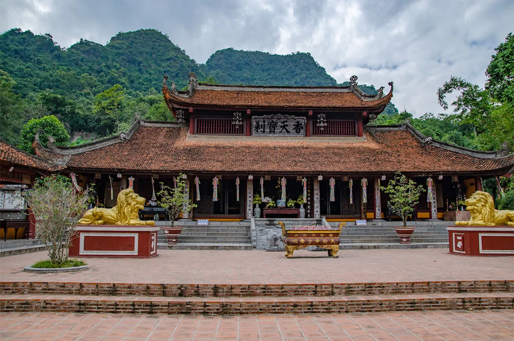 Fragrant Pagoda from Hanoi